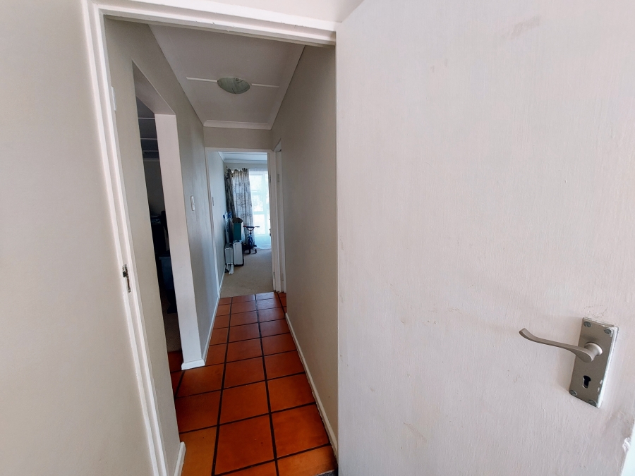 3 Bedroom Property for Sale in Denneoord Western Cape